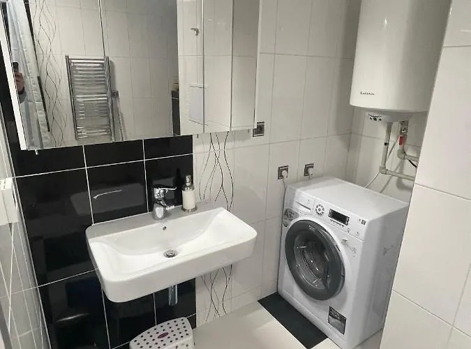 53 C Panorama Apartman Dóval